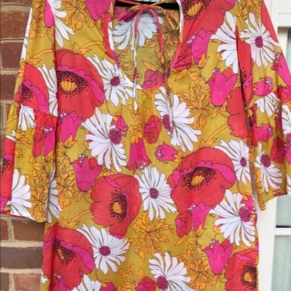 Trina Turk Cover up/dress. *make an offer* - Picture 2 of 4